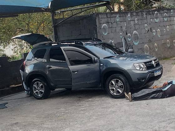 RENAULT DUSTER 1.6 16V SCE FLEX AUTHENTIQUE X-TRONIC RENAULT DUSTER 1.6 16V SCE FLEX AUTHENTIQUE X-TRONIC